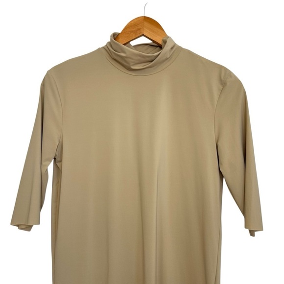 MTWTFSS Weekday Womens Tight Turtleneck Short Sleeve Tee Sz Medium Beige Top - Picture 3 of 7